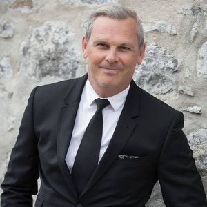 Meet your Posher, Robitaille